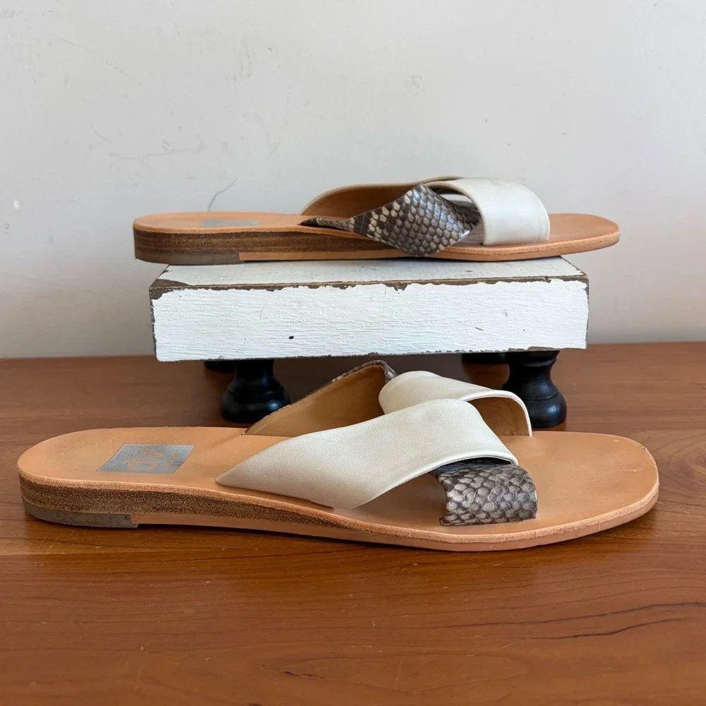 DV Dolce Vita Lima Ivory Snakeskin Print Flat Slide Sandals Womens 8